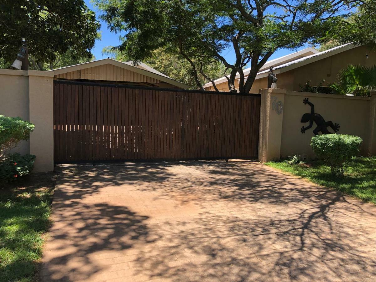 Gecko Cottages Hectorspruit Bagian luar foto